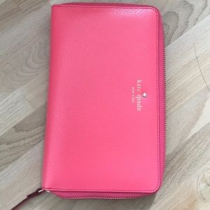 Kate Spade travel wallet